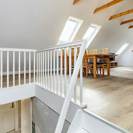 5 Person In Albaek-by Traum