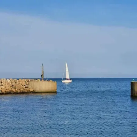 5 Person In Albaek-by Traum