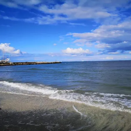 5 Person In Albaek-by Traum Ålbæk