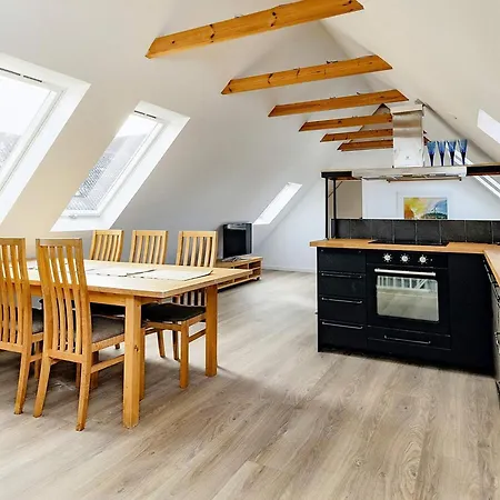 5 Person In Albaek-by Traum Ålbæk